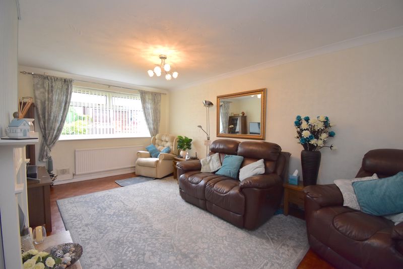Sitting Room- click for photo gallery